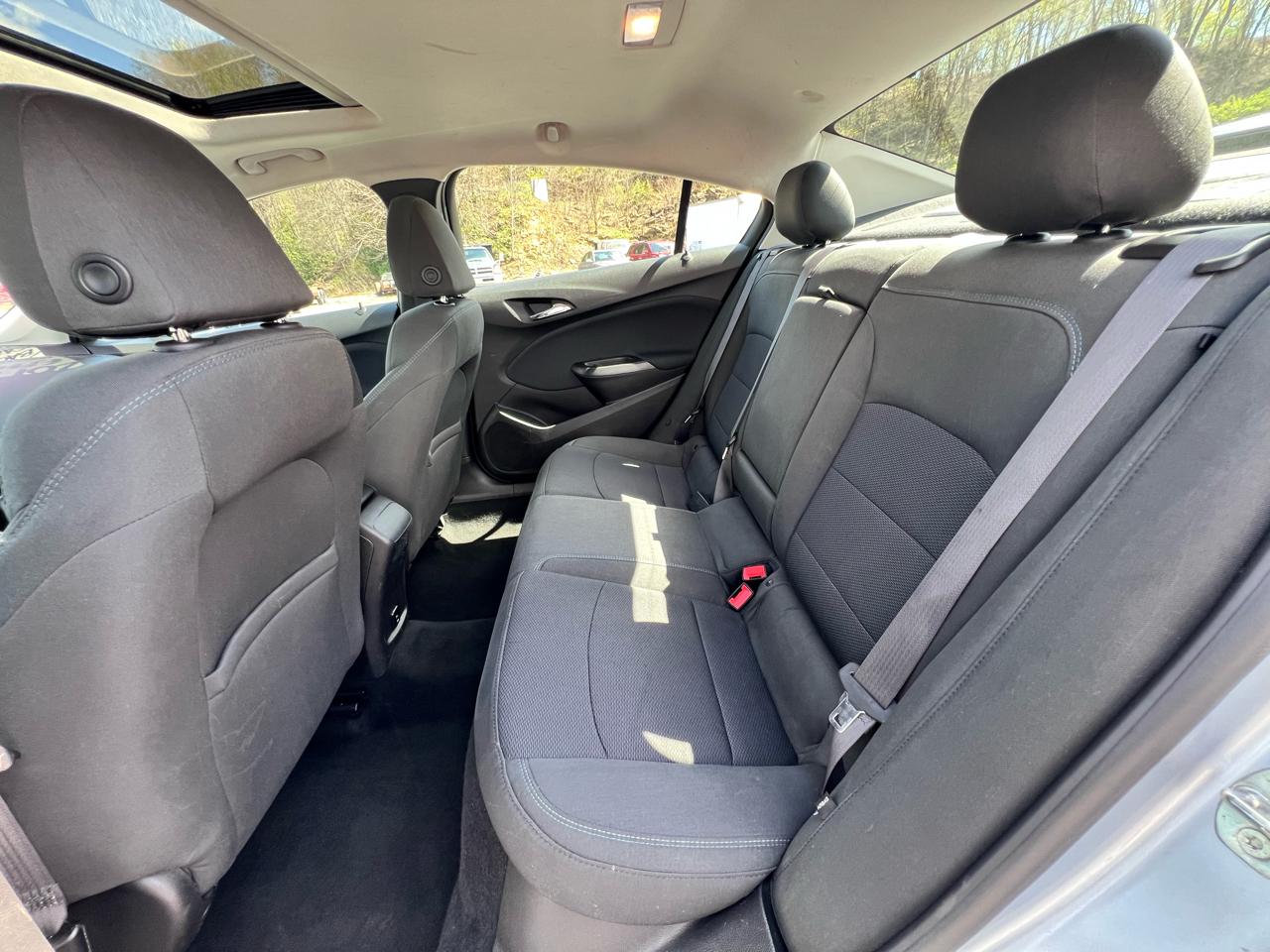 Chevrolet Cruze 4dr Sdn 1.4L LT w/1SD 2017