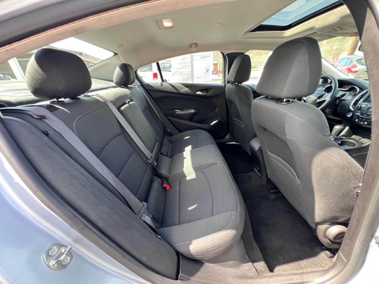 Chevrolet Cruze 4dr Sdn 1.4L LT w/1SD 2017