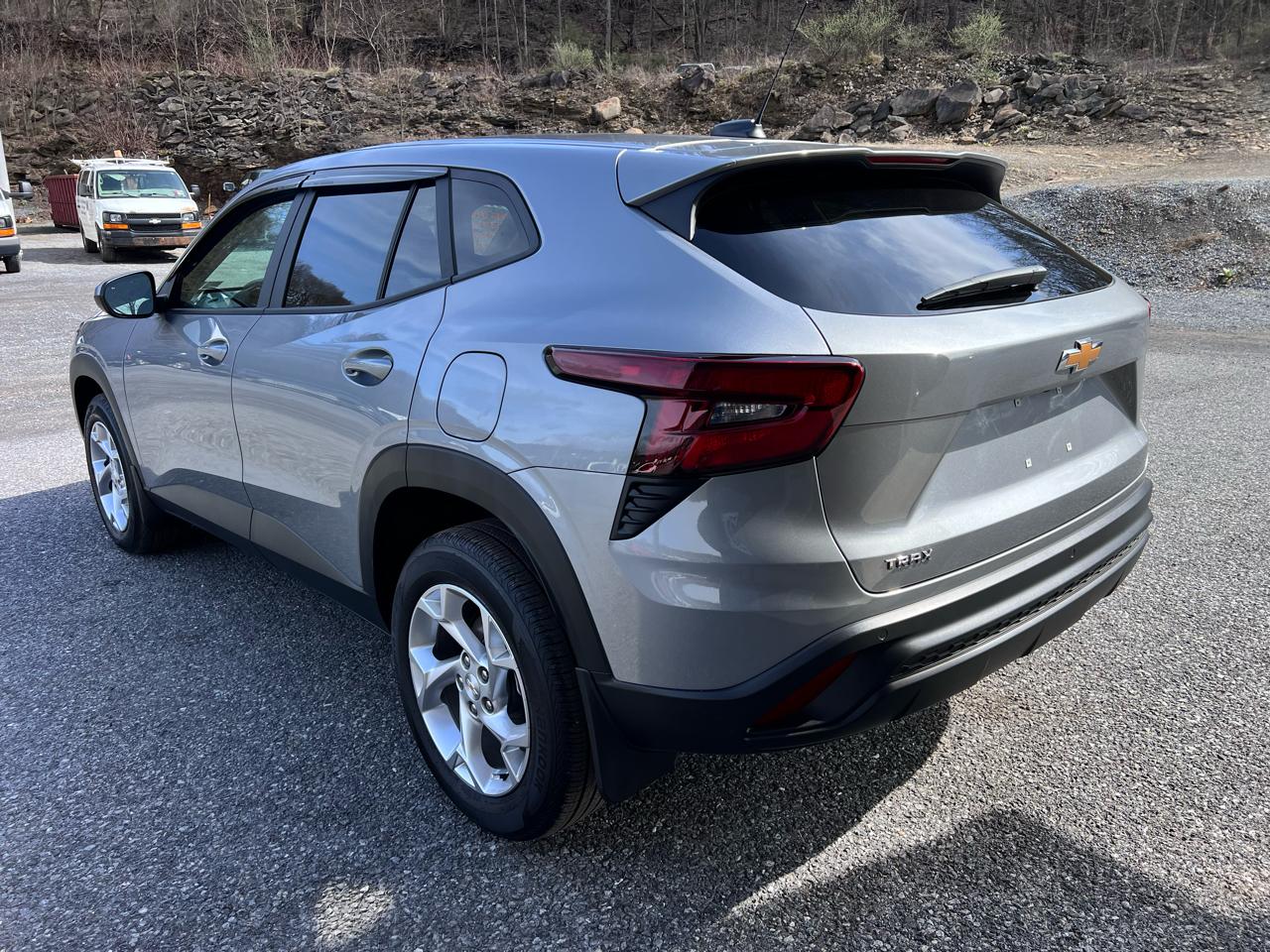 Chevrolet Trax FWD 4dr LS 2024