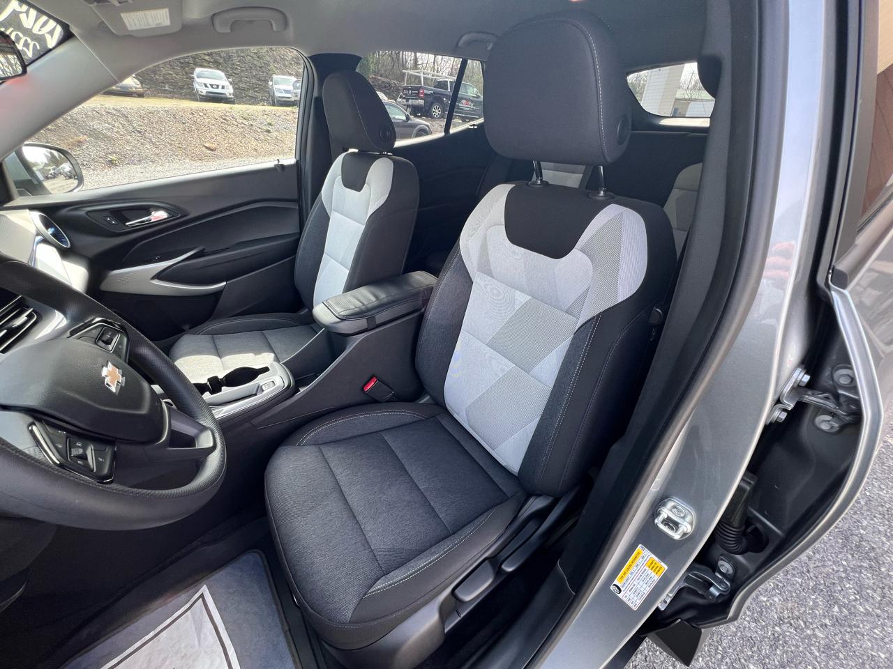 Chevrolet Trax FWD 4dr LS 2024