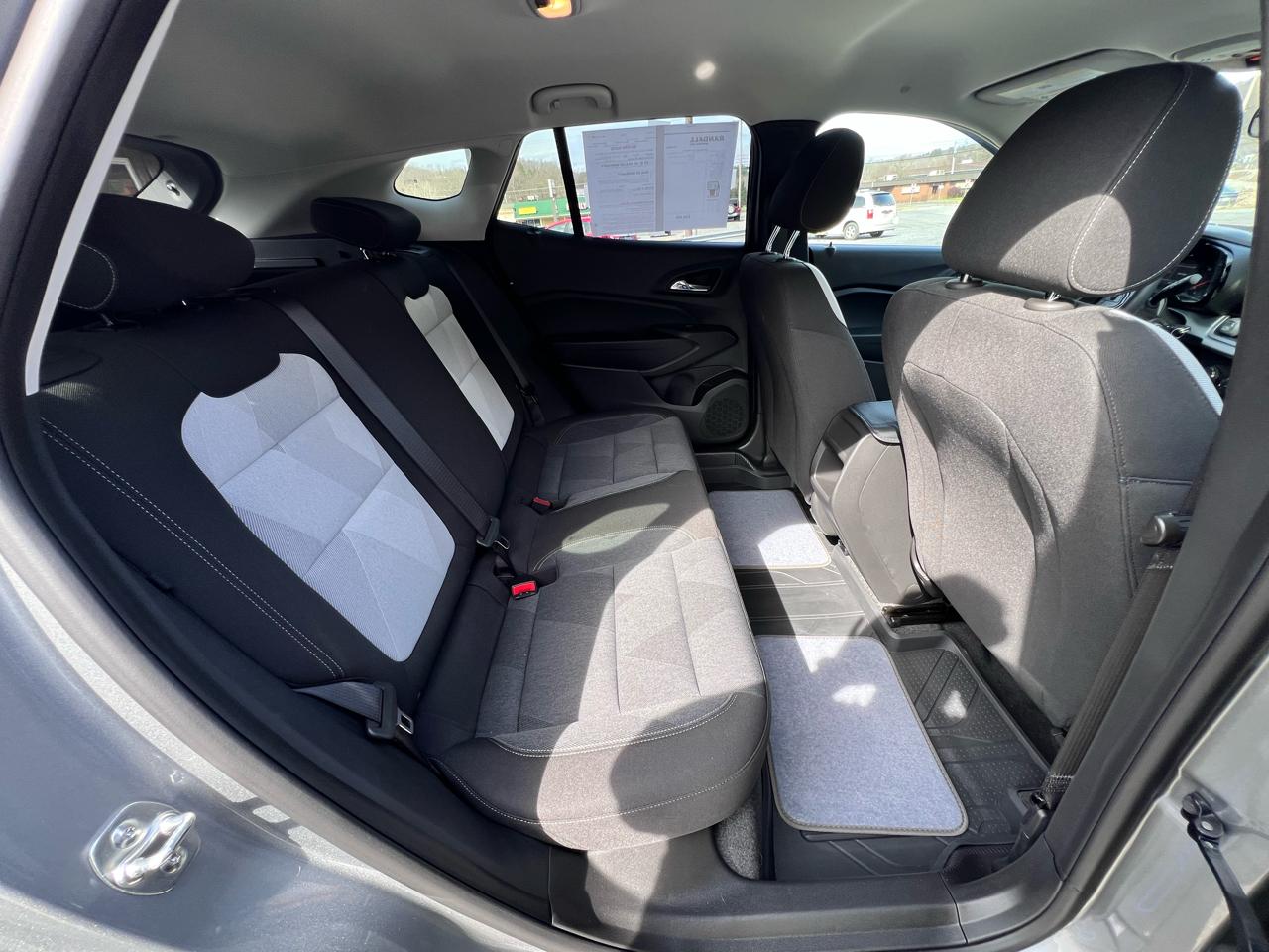 Chevrolet Trax FWD 4dr LS 2024