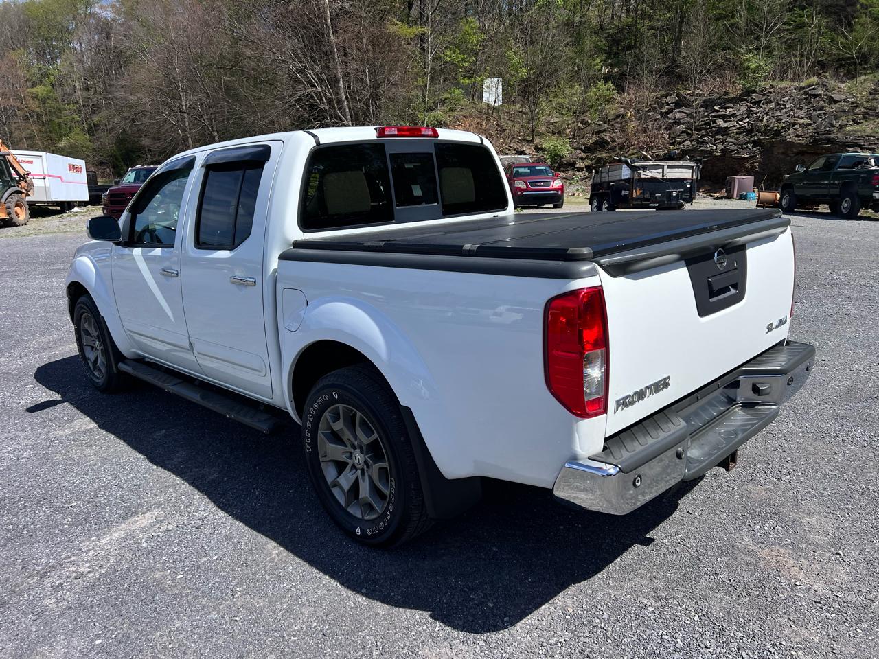 Nissan Frontier 4WD Crew Cab SWB Auto SL 2014