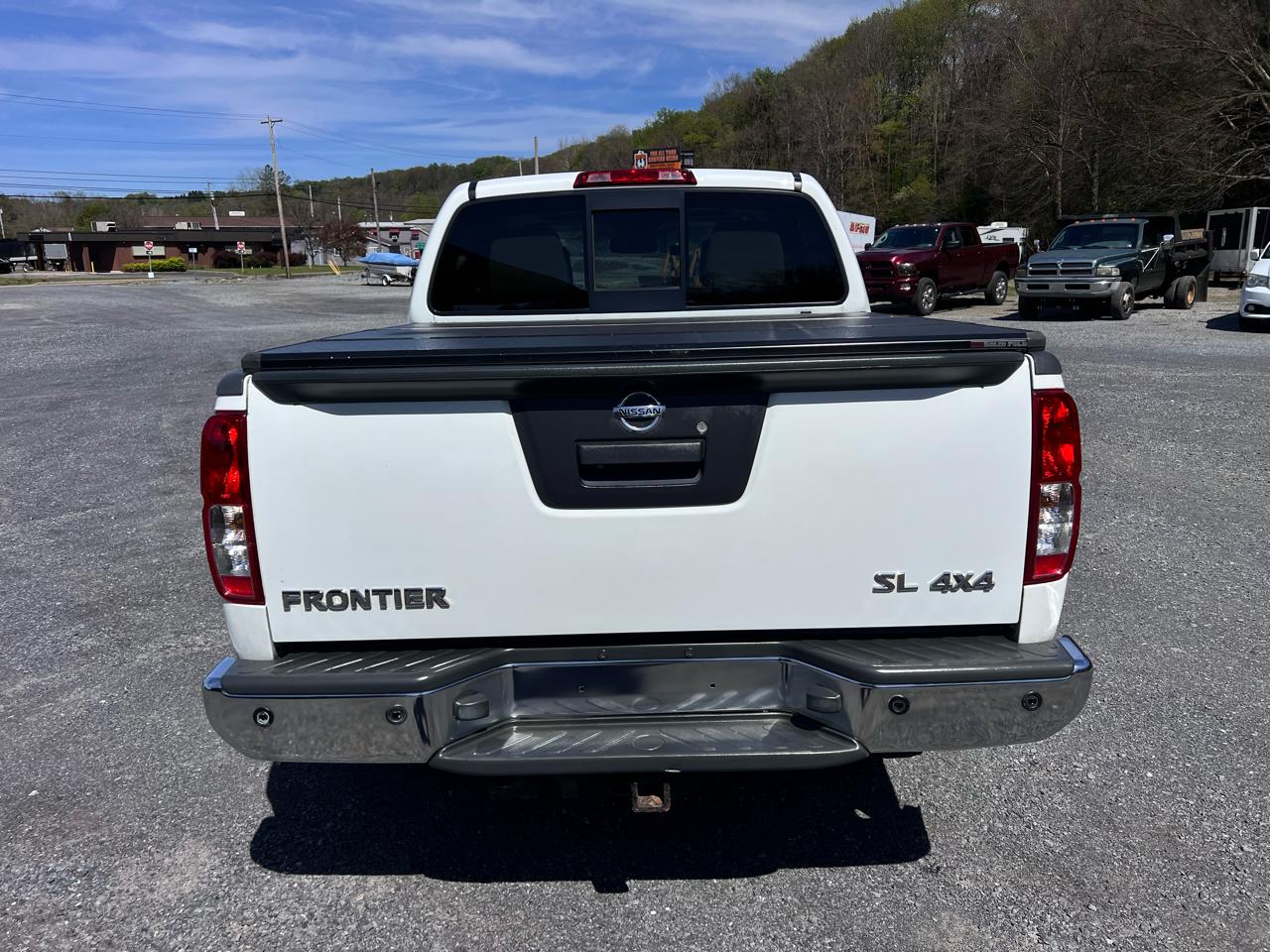 Nissan Frontier 4WD Crew Cab SWB Auto SL 2014