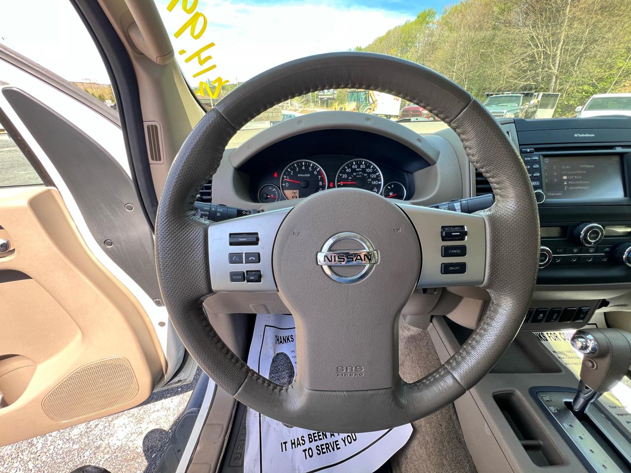 Nissan Frontier 4WD Crew Cab SWB Auto SL 2014