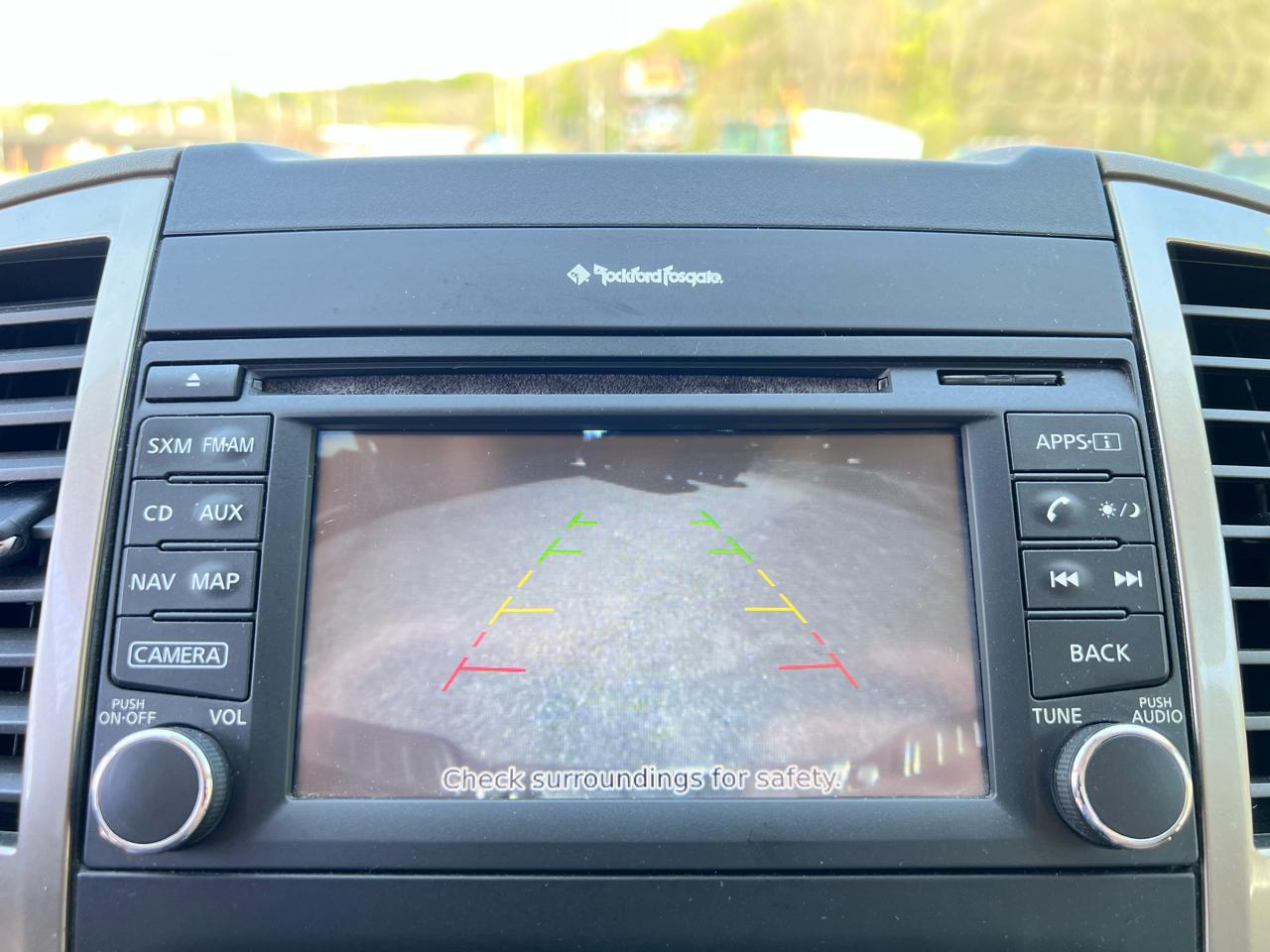 Nissan Frontier 4WD Crew Cab SWB Auto SL 2014