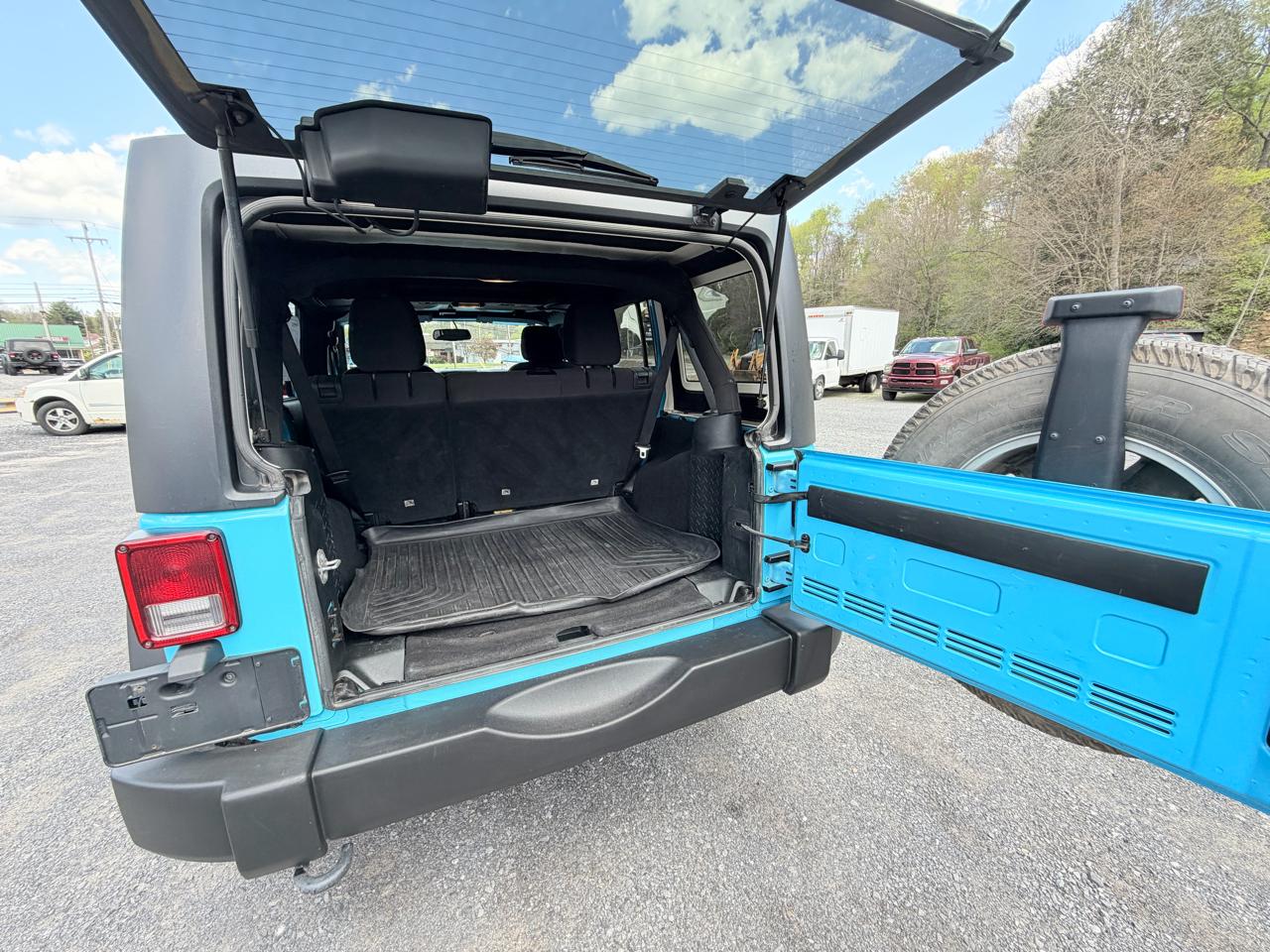 Jeep Wrangler JK Unlimited Sport S 4x4 2018