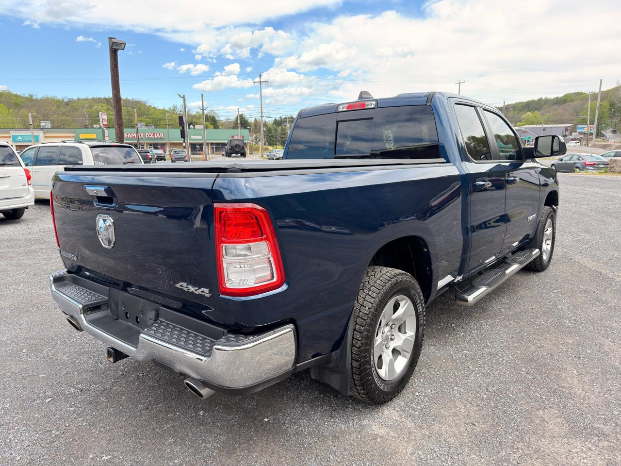 RAM 1500 Big Horn/Lone Star 4x4 Quad Cab 6'4" Box 2019