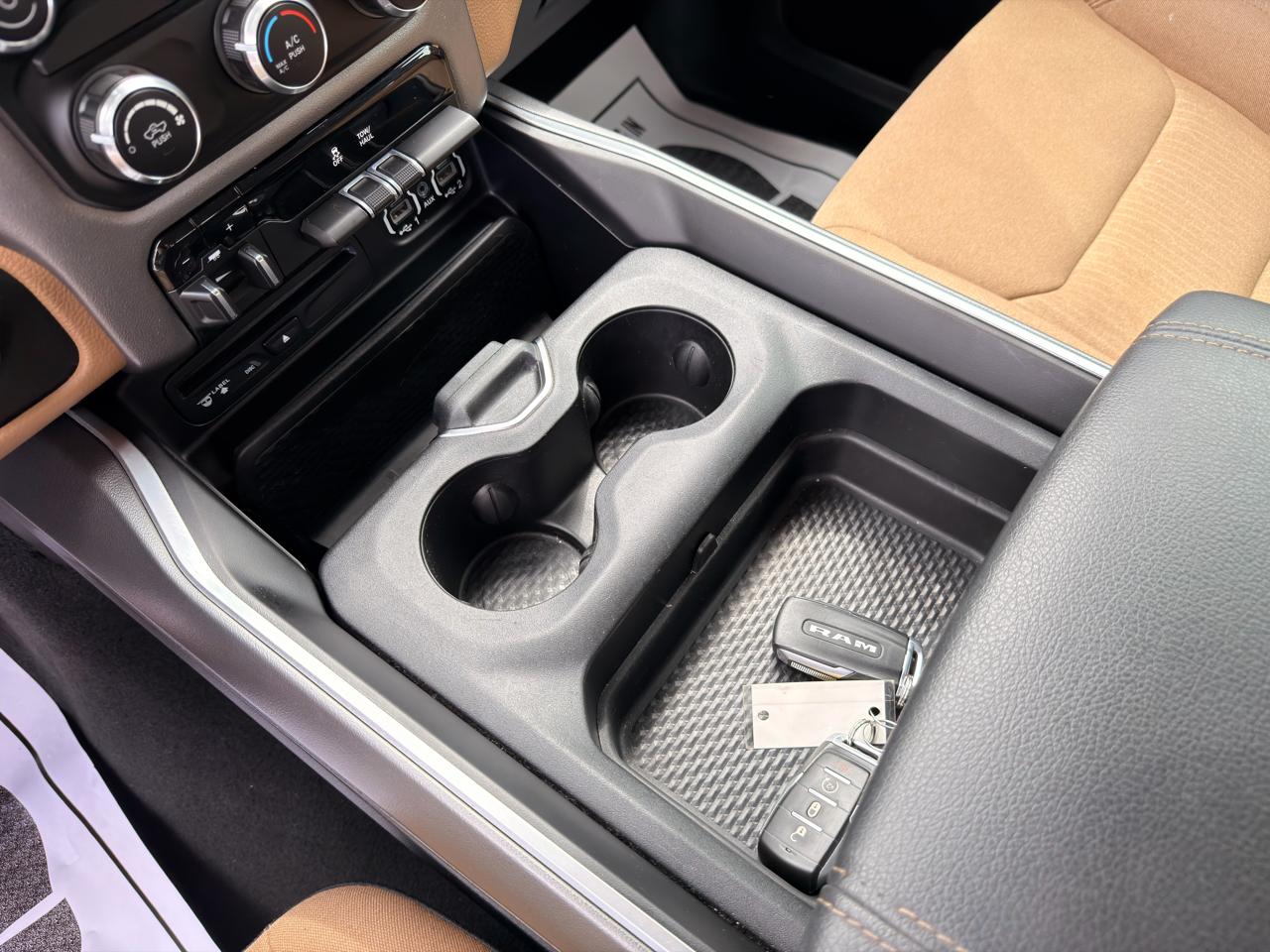 RAM 1500 Big Horn/Lone Star 4x4 Quad Cab 6'4" Box 2019