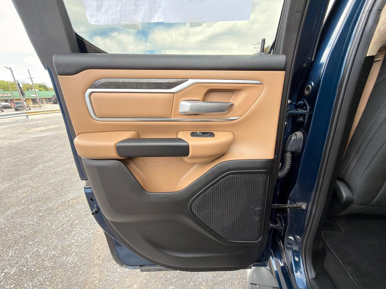 RAM 1500 Big Horn/Lone Star 4x4 Quad Cab 6'4" Box 2019