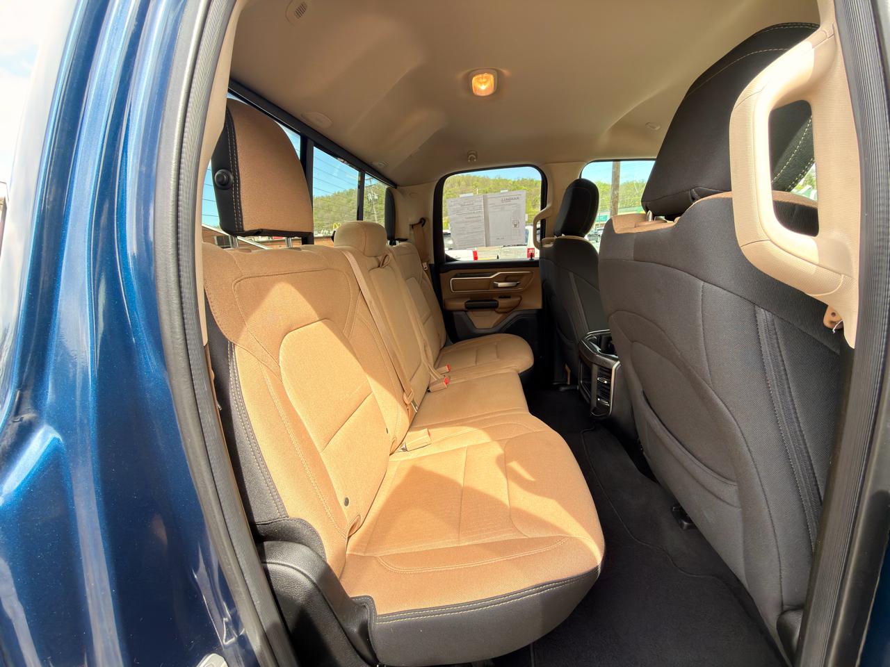 RAM 1500 Big Horn/Lone Star 4x4 Quad Cab 6'4" Box 2019