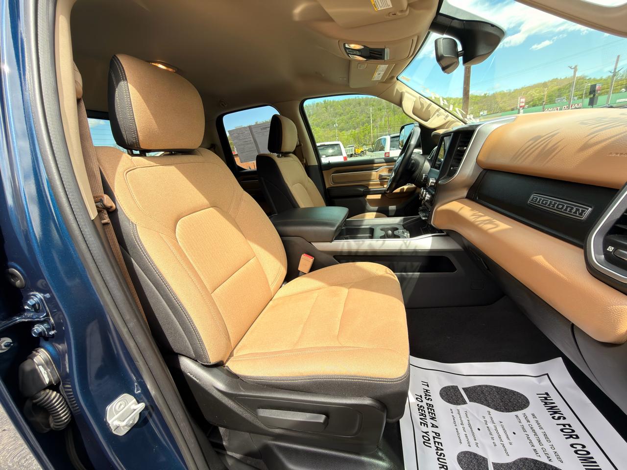 RAM 1500 Big Horn/Lone Star 4x4 Quad Cab 6'4" Box 2019