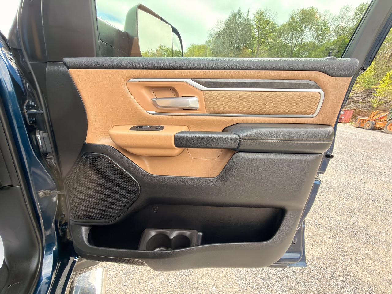 RAM 1500 Big Horn/Lone Star 4x4 Quad Cab 6'4" Box 2019