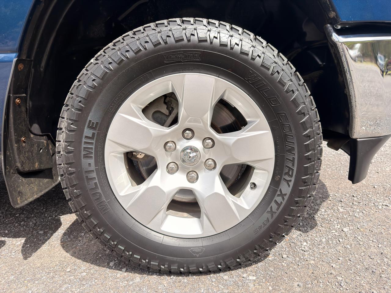 RAM 1500 Big Horn/Lone Star 4x4 Quad Cab 6'4" Box 2019
