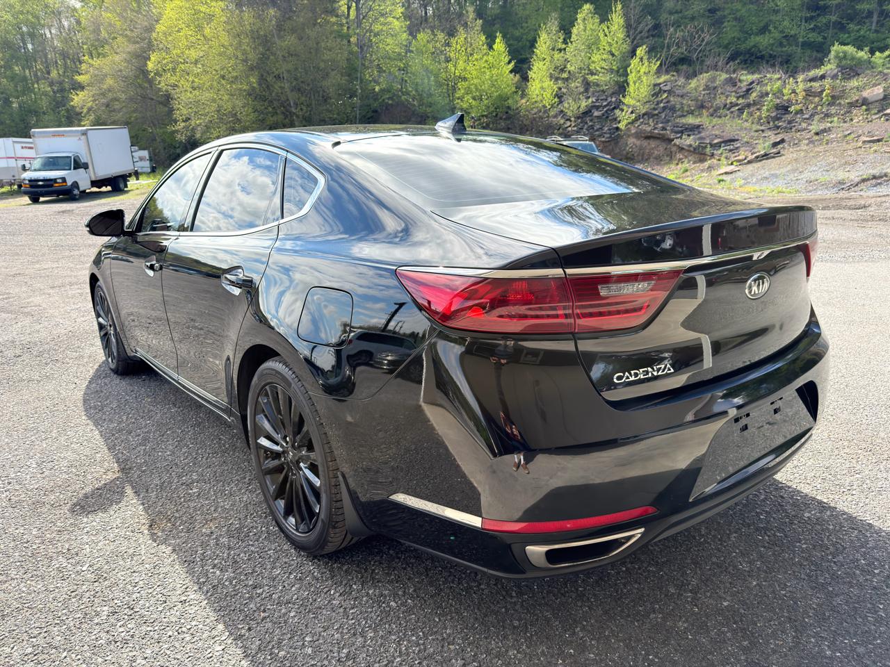 Kia Cadenza Premium Sedan 2018