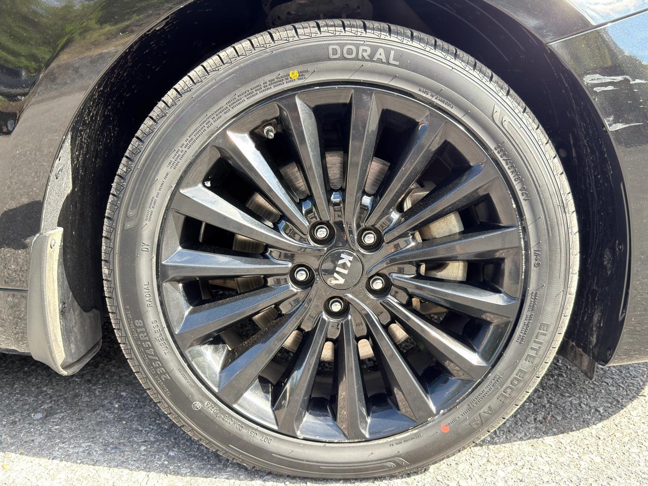Kia Cadenza Premium Sedan 2018