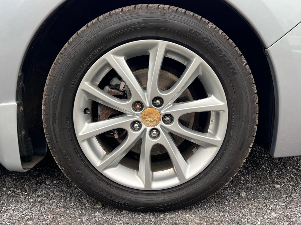 Subaru Impreza Wagon 5dr Auto 2.0i Premium 2014