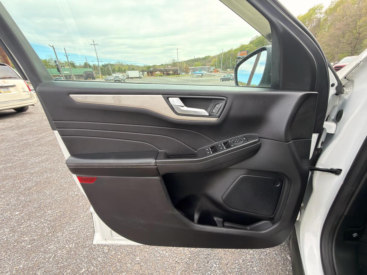 Ford Escape SE AWD 2021