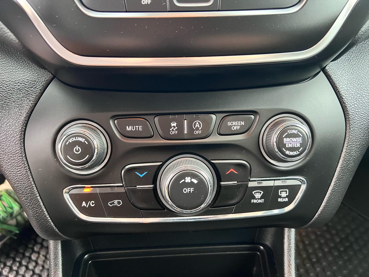 Jeep Cherokee Latitude Plus 4x4 2020