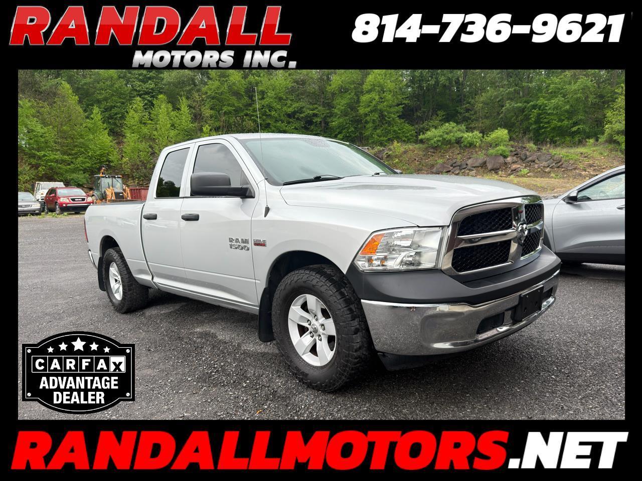 2017 RAM 1500 4WD Quad Cab 140.5" ST