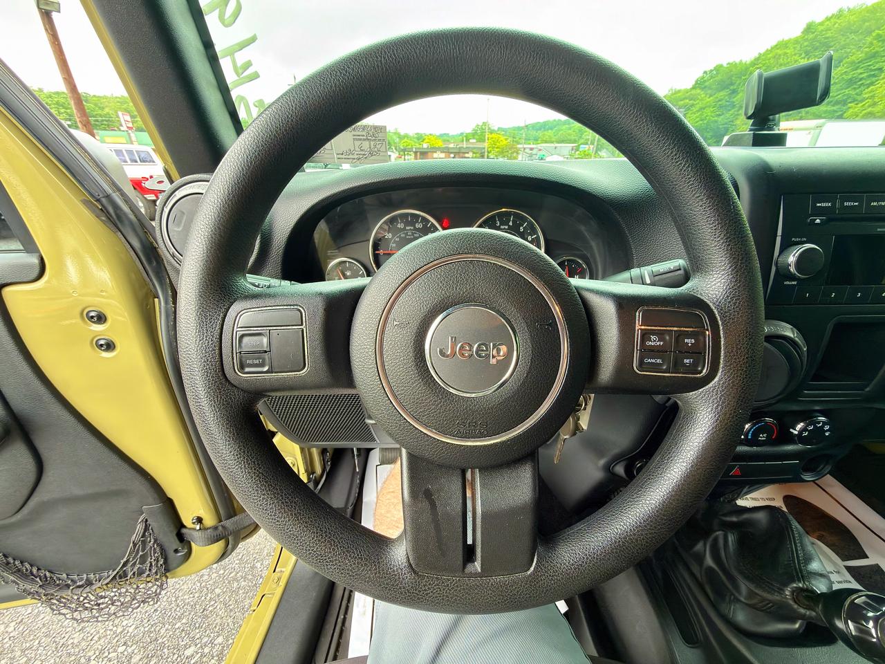 Jeep Wrangler Unlimited 4WD 4dr Sport 2013