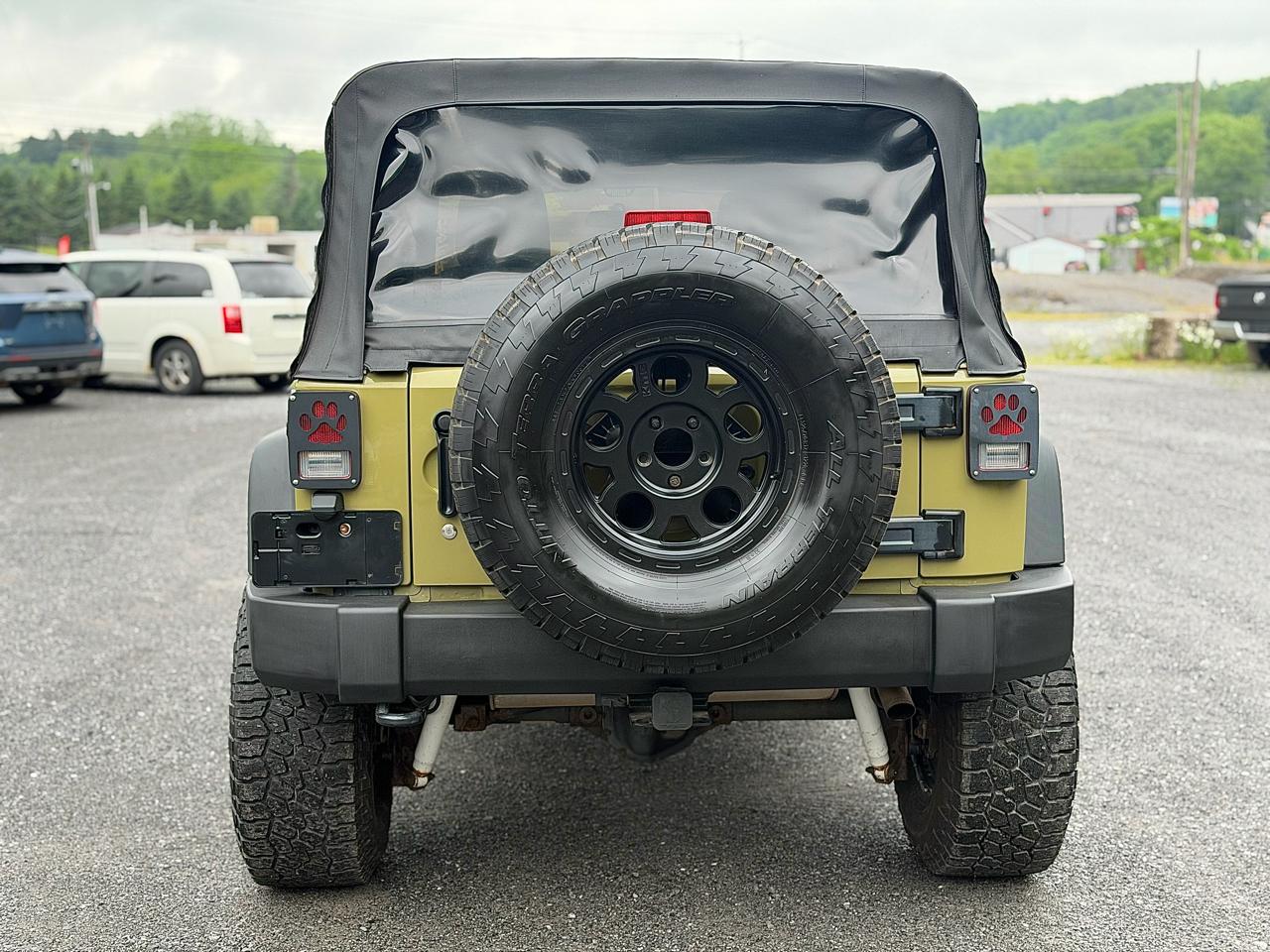 Jeep Wrangler Unlimited 4WD 4dr Sport 2013