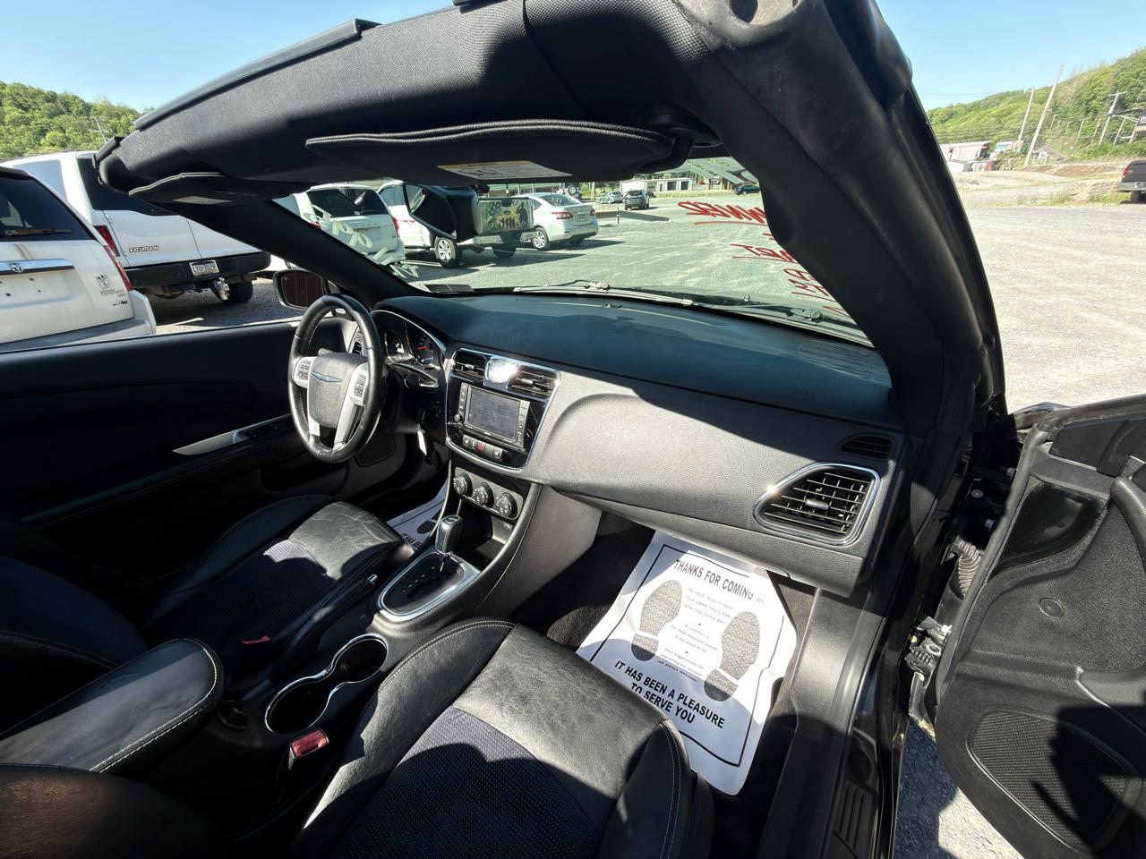 Chrysler 200 2dr Conv S 2012