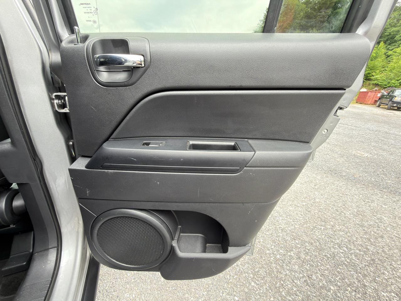 Jeep Patriot 4WD 4dr High Altitude Edition 2015