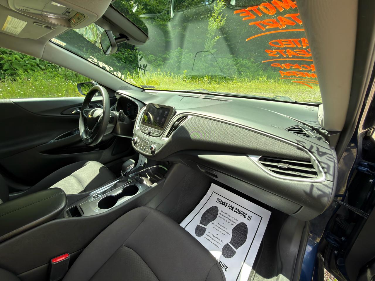 Chevrolet Malibu 4dr Sdn LT 2022