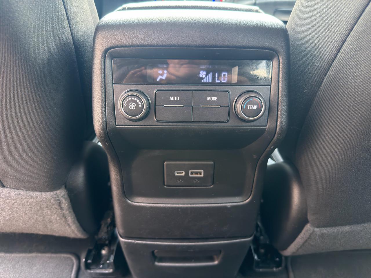 GMC Acadia AWD 4dr SLE 2020