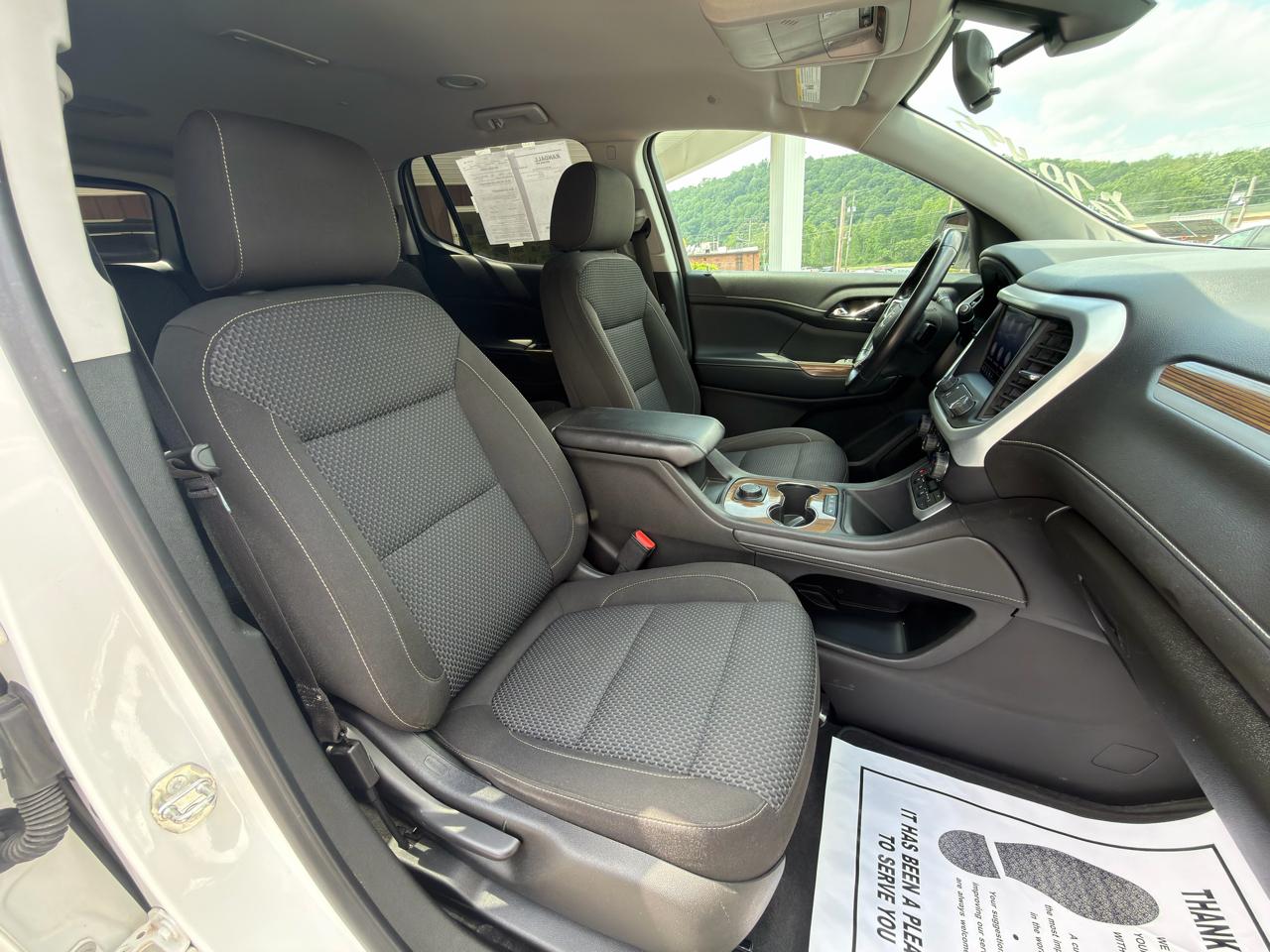 GMC Acadia AWD 4dr SLE 2020