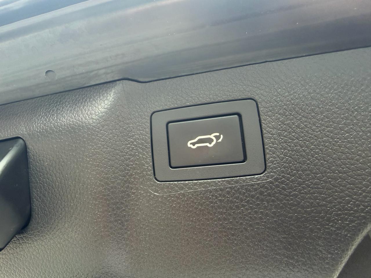 Hyundai Santa Fe Limited Ultimate 3.3L Auto 2017