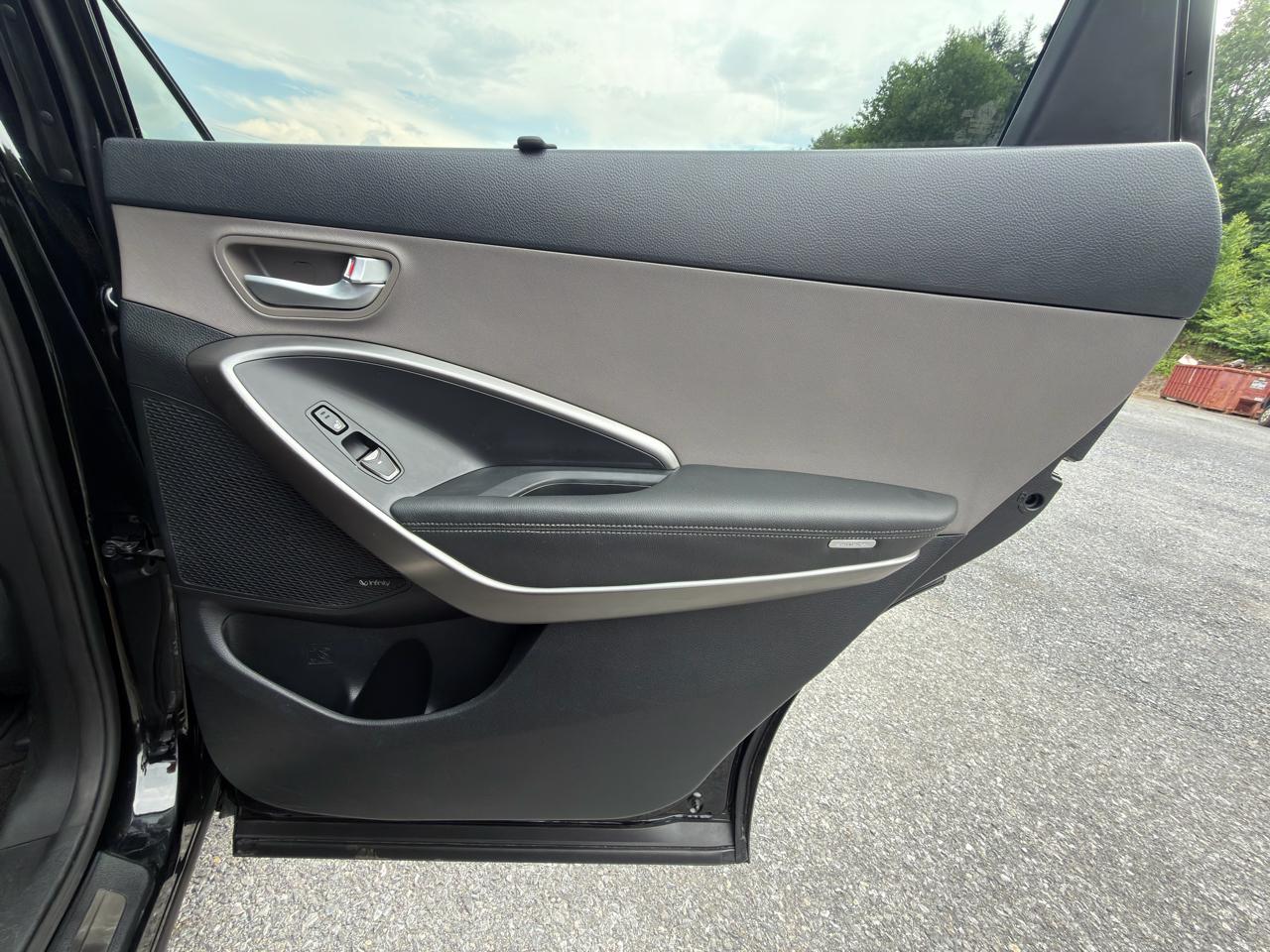 Hyundai Santa Fe Limited Ultimate 3.3L Auto 2017