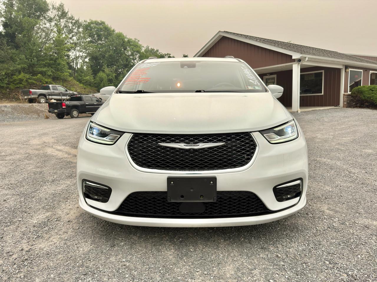 Chrysler Pacifica Touring L FWD 2022