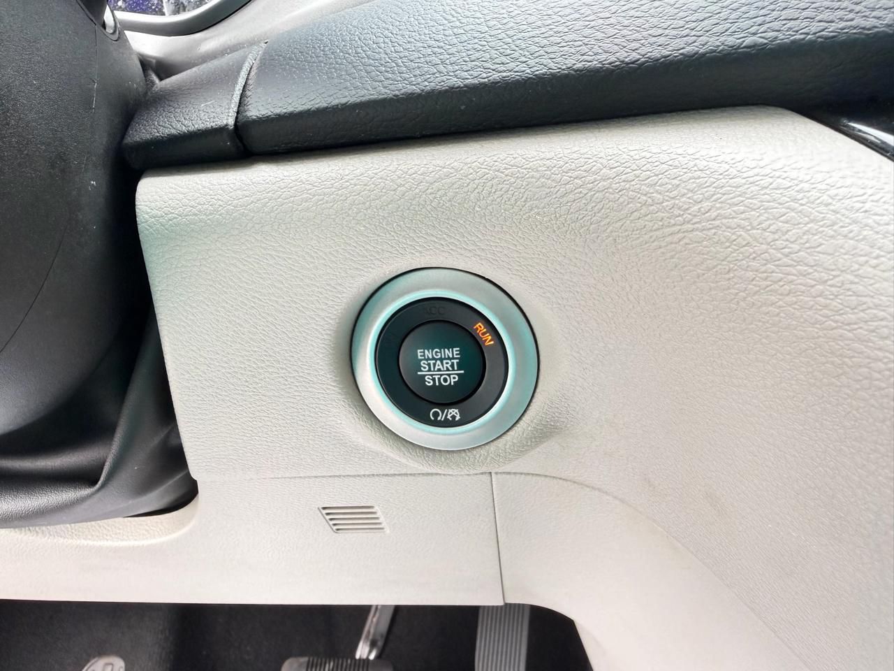 Chrysler Pacifica Touring L FWD 2022