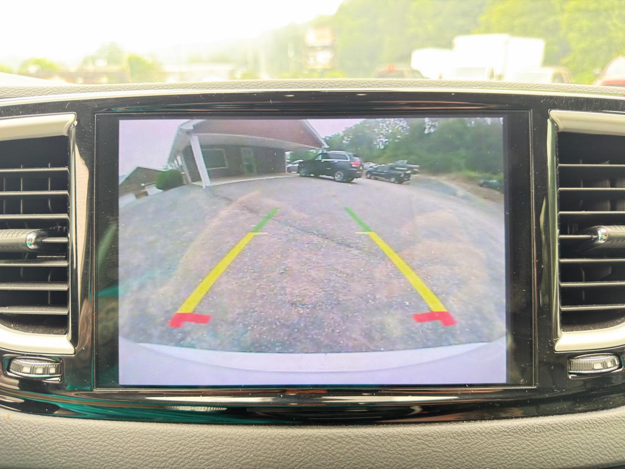 Chrysler Pacifica Touring L FWD 2022
