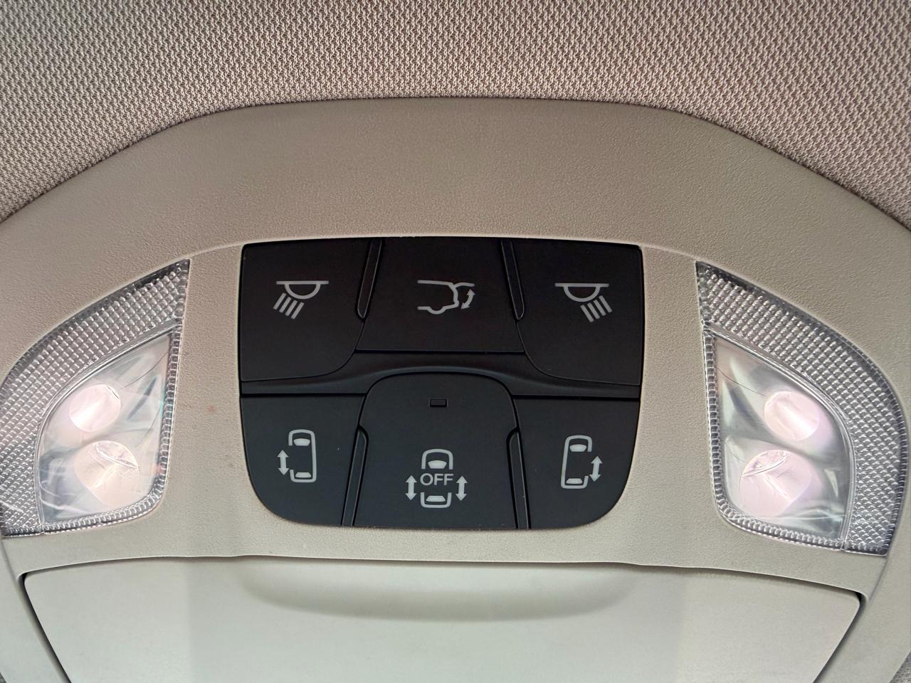 Chrysler Pacifica Touring L FWD 2022