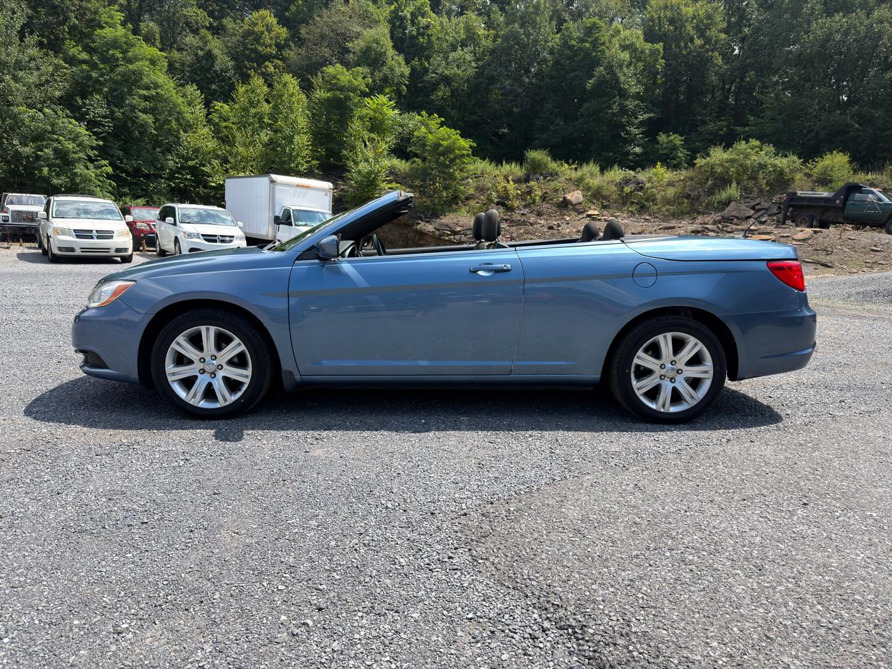 Chrysler 200 2dr Conv Touring 2011