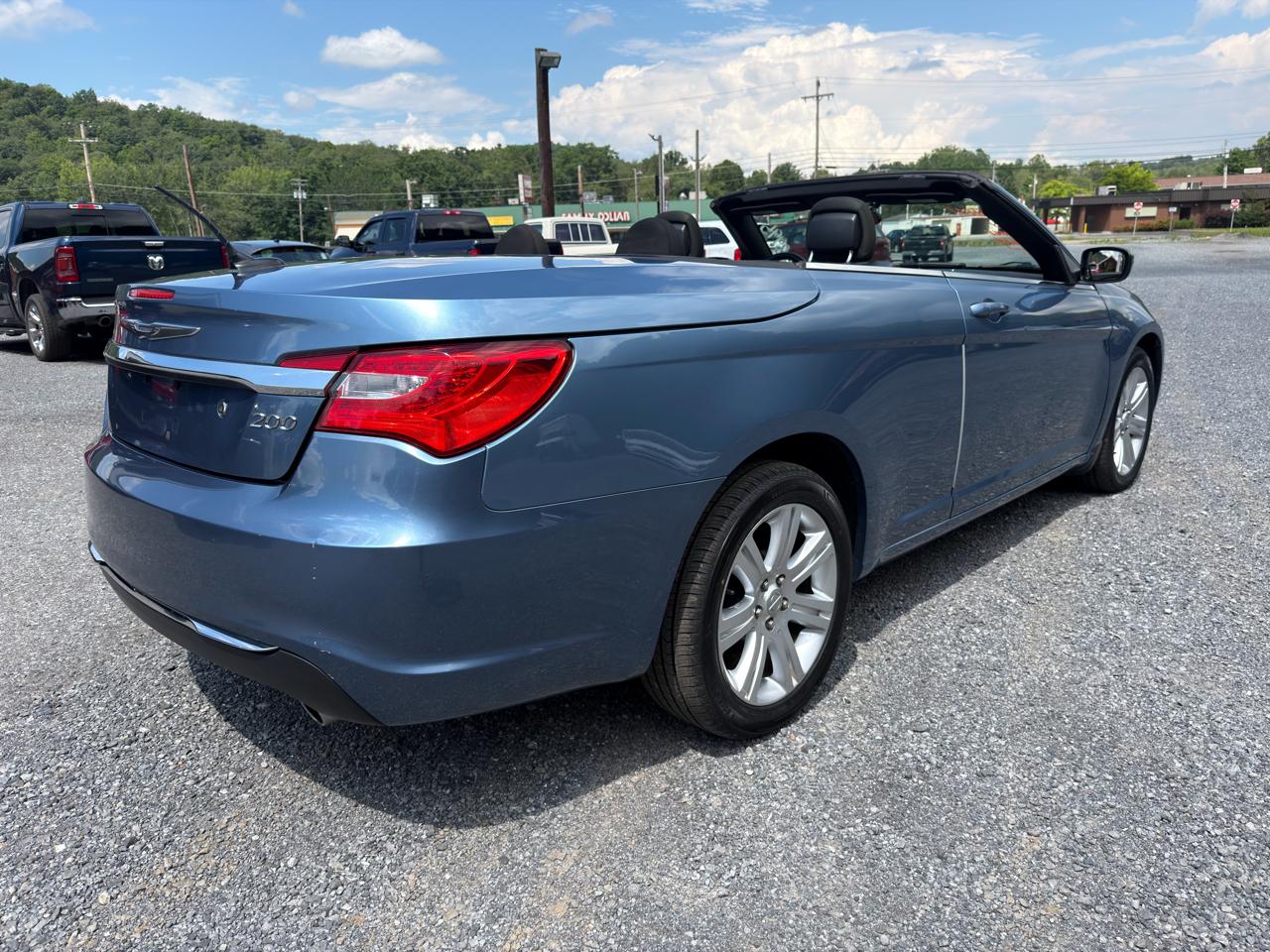 Chrysler 200 2dr Conv Touring 2011