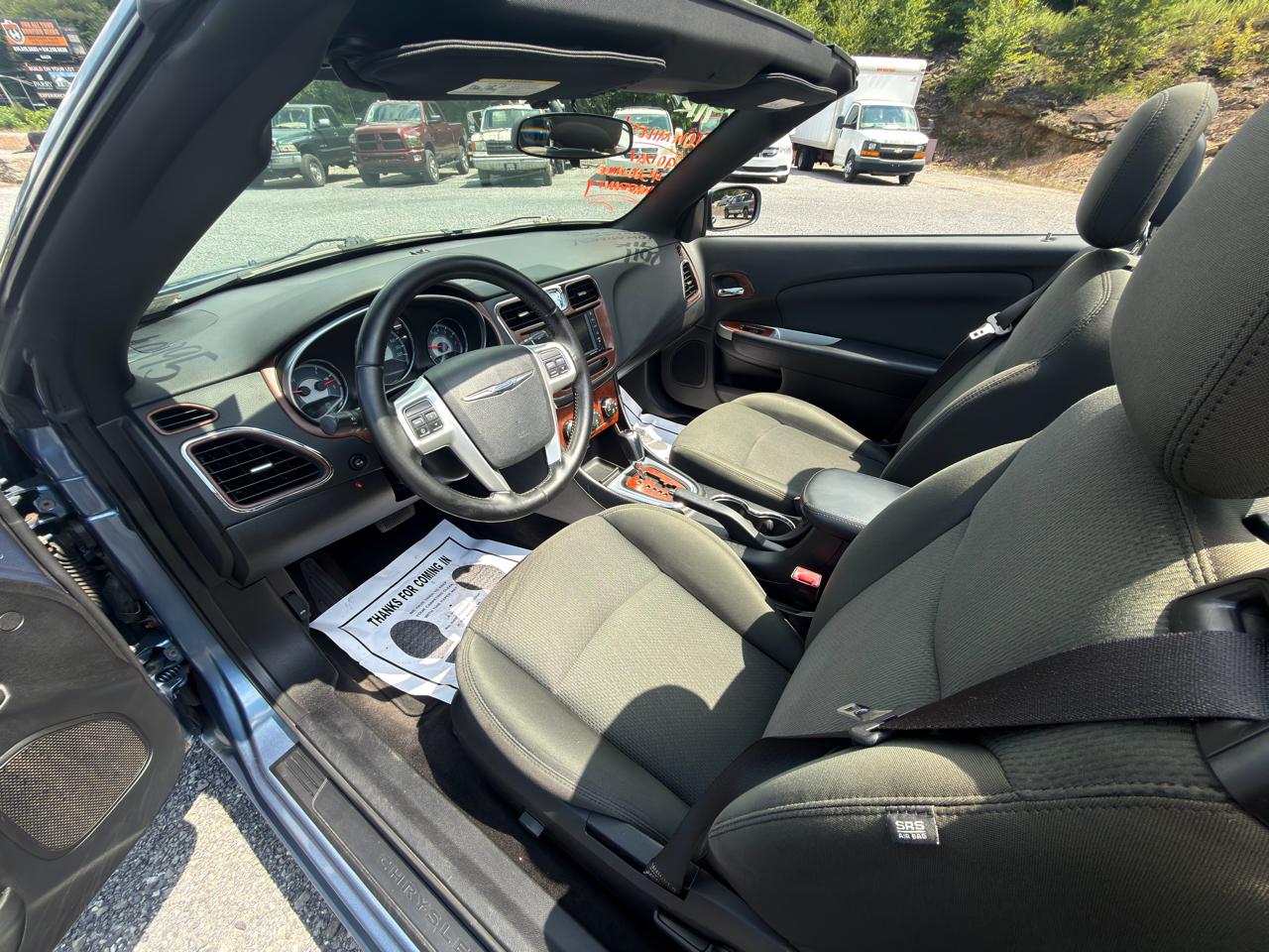 Chrysler 200 2dr Conv Touring 2011