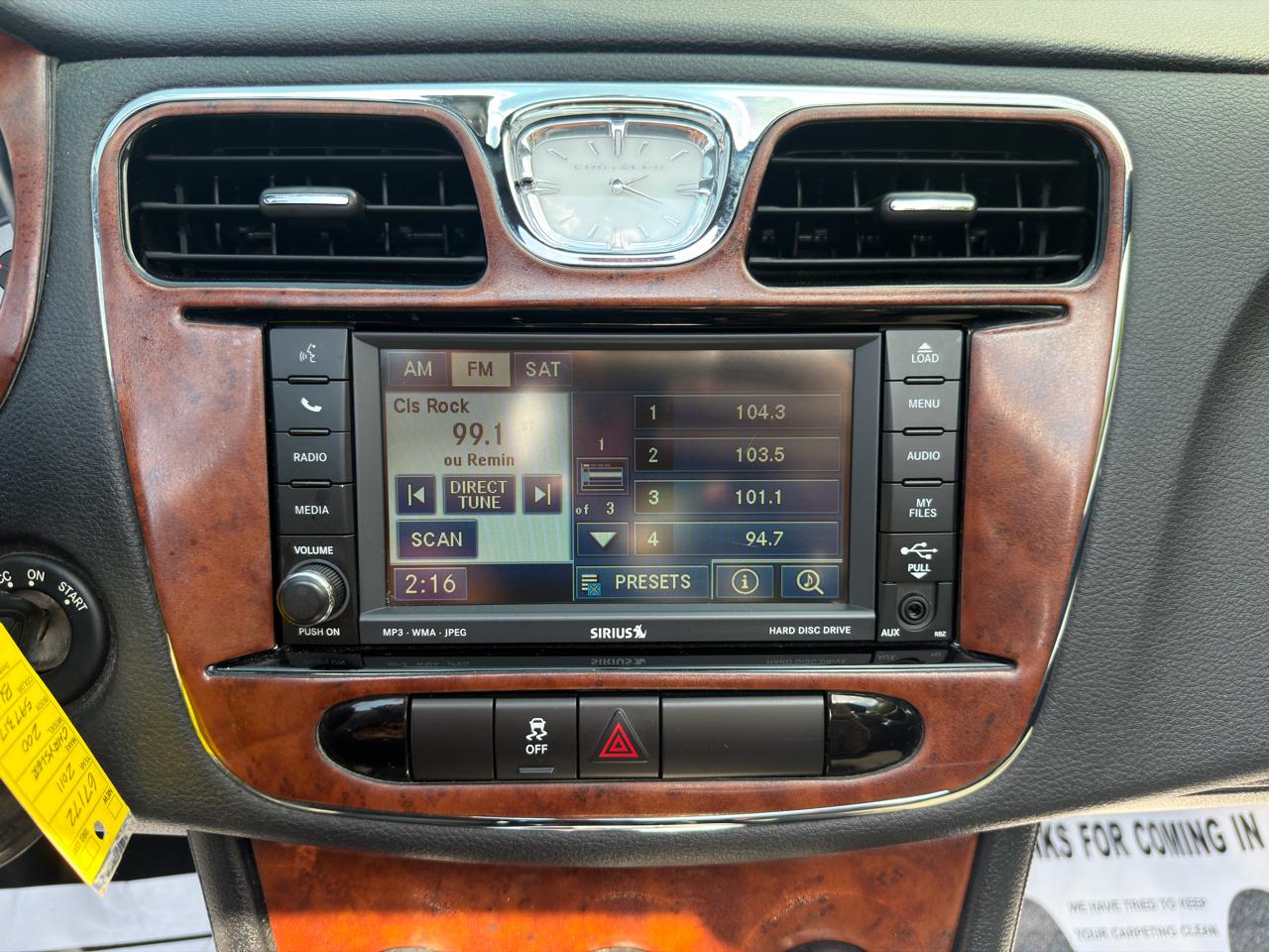 Chrysler 200 2dr Conv Touring 2011