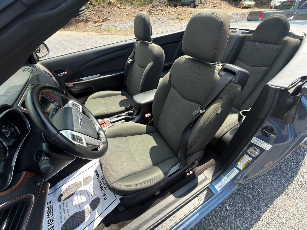 Chrysler 200 2dr Conv Touring 2011