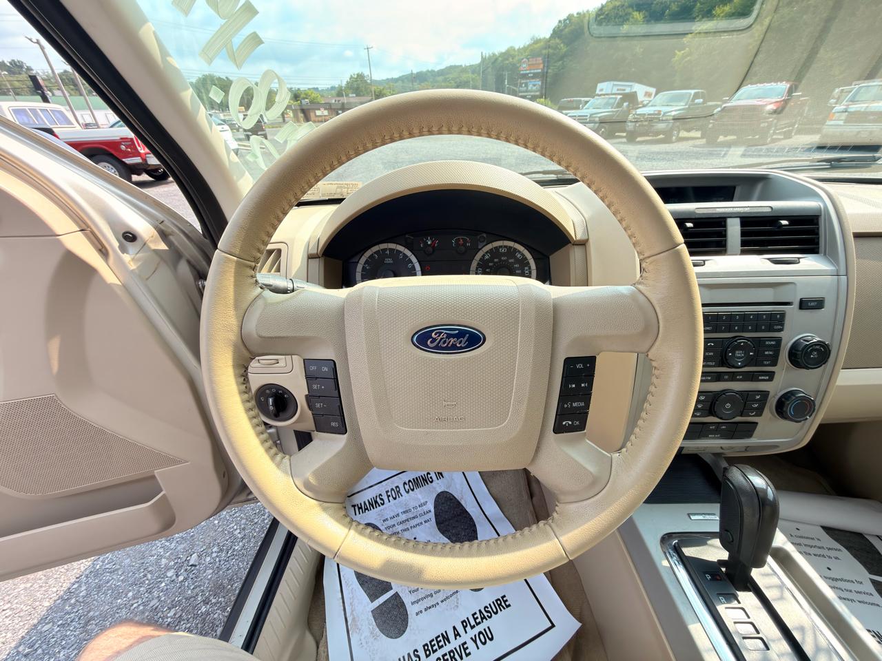 Ford Escape 4WD 4dr XLT 2012