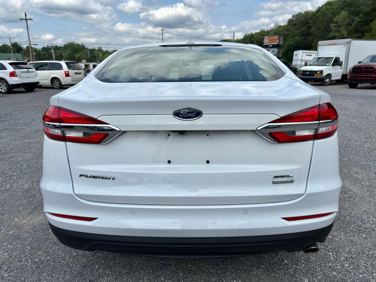 Ford Fusion SEL FWD 2019