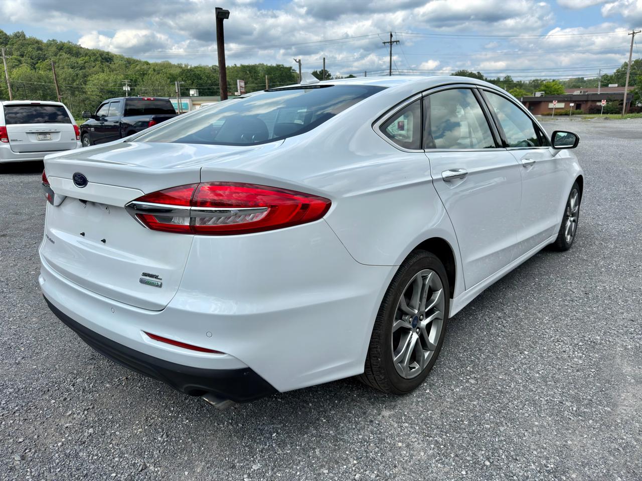Ford Fusion SEL FWD 2019
