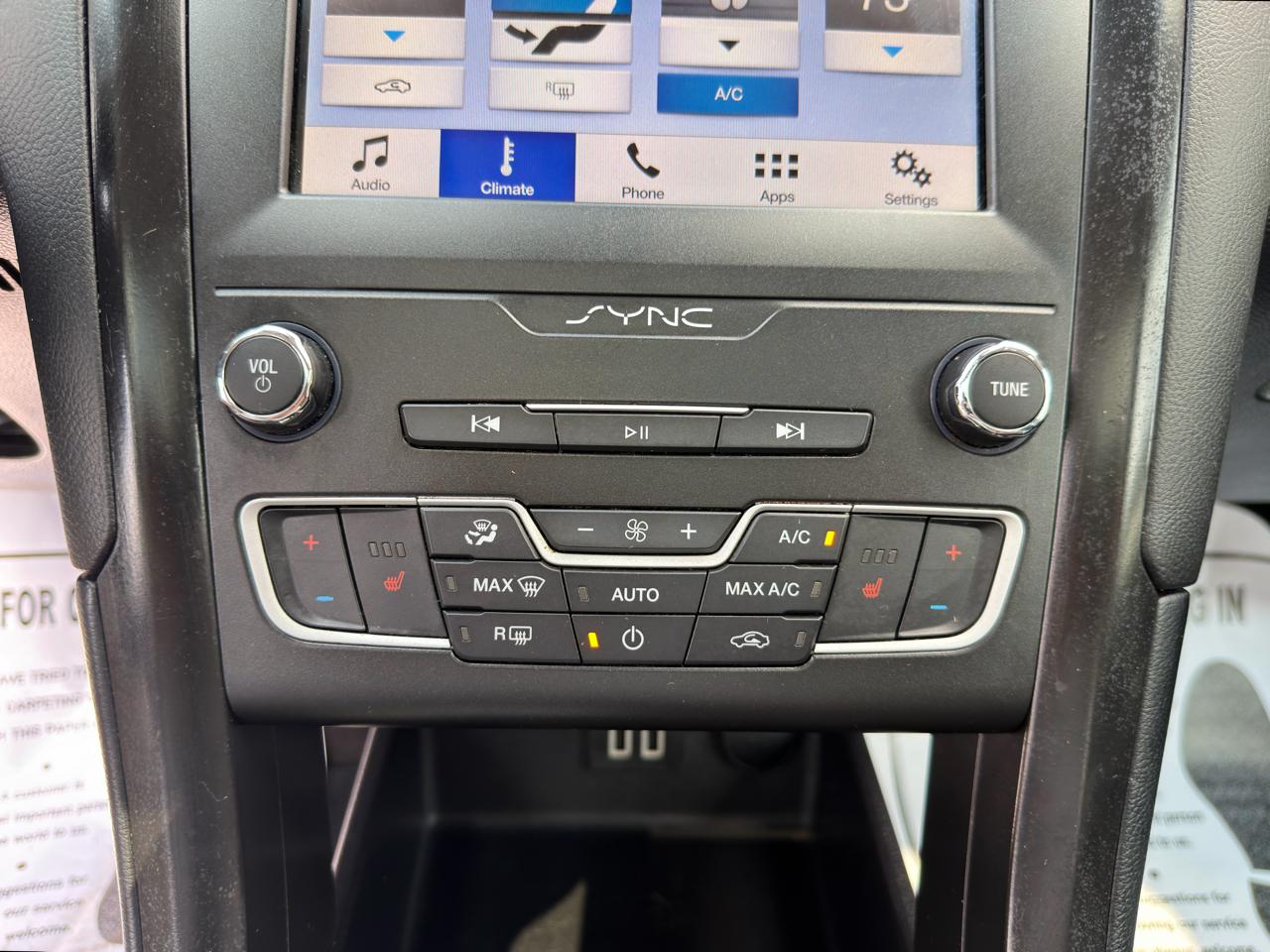 Ford Fusion SEL FWD 2019