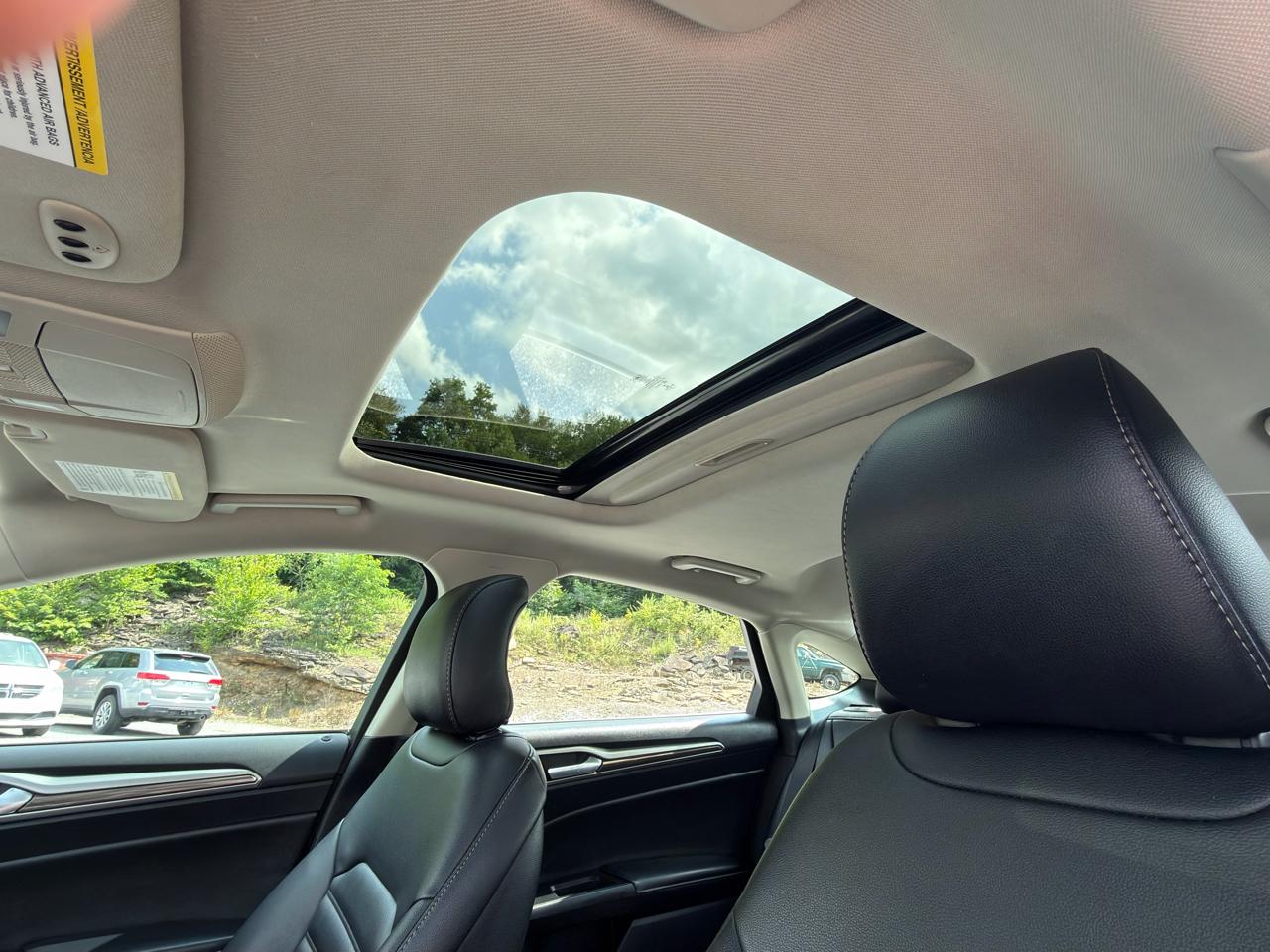 Ford Fusion SEL FWD 2019
