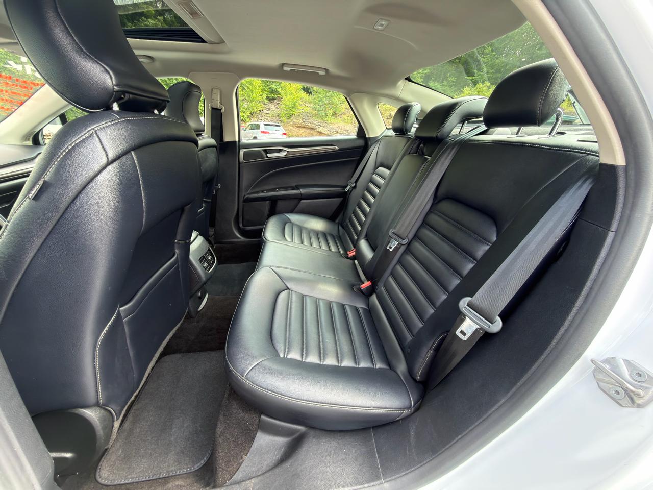Ford Fusion SEL FWD 2019