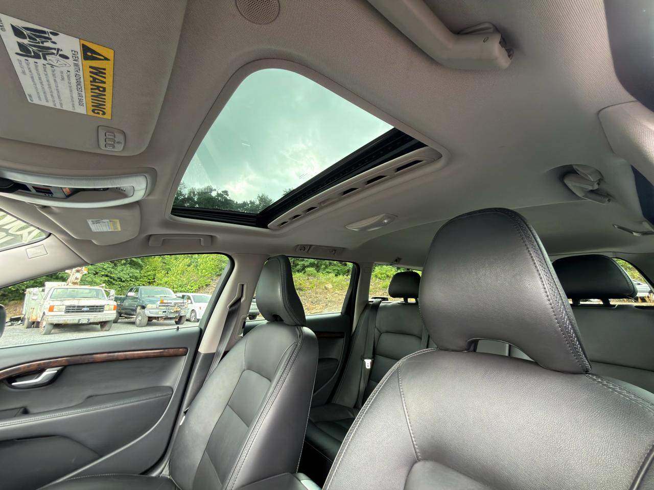 Volvo XC70 AWD 4dr Wgn T5 Platinum 2016