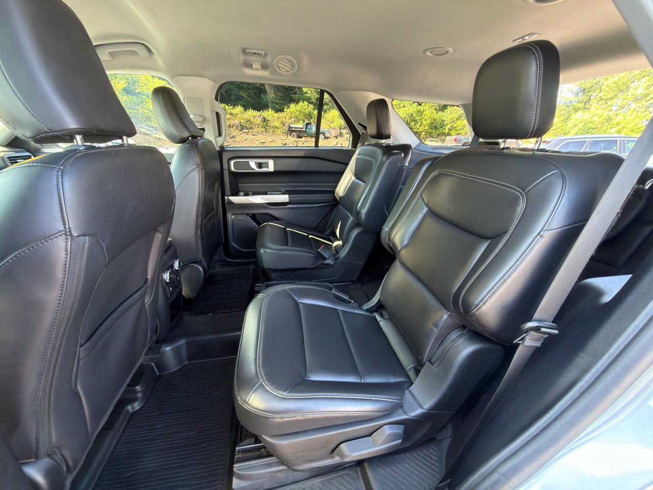 Ford Explorer XLT 4WD 2021