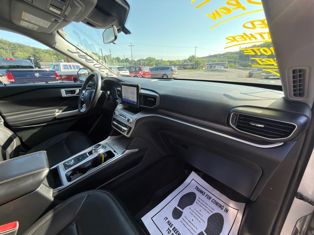 Ford Explorer XLT 4WD 2021